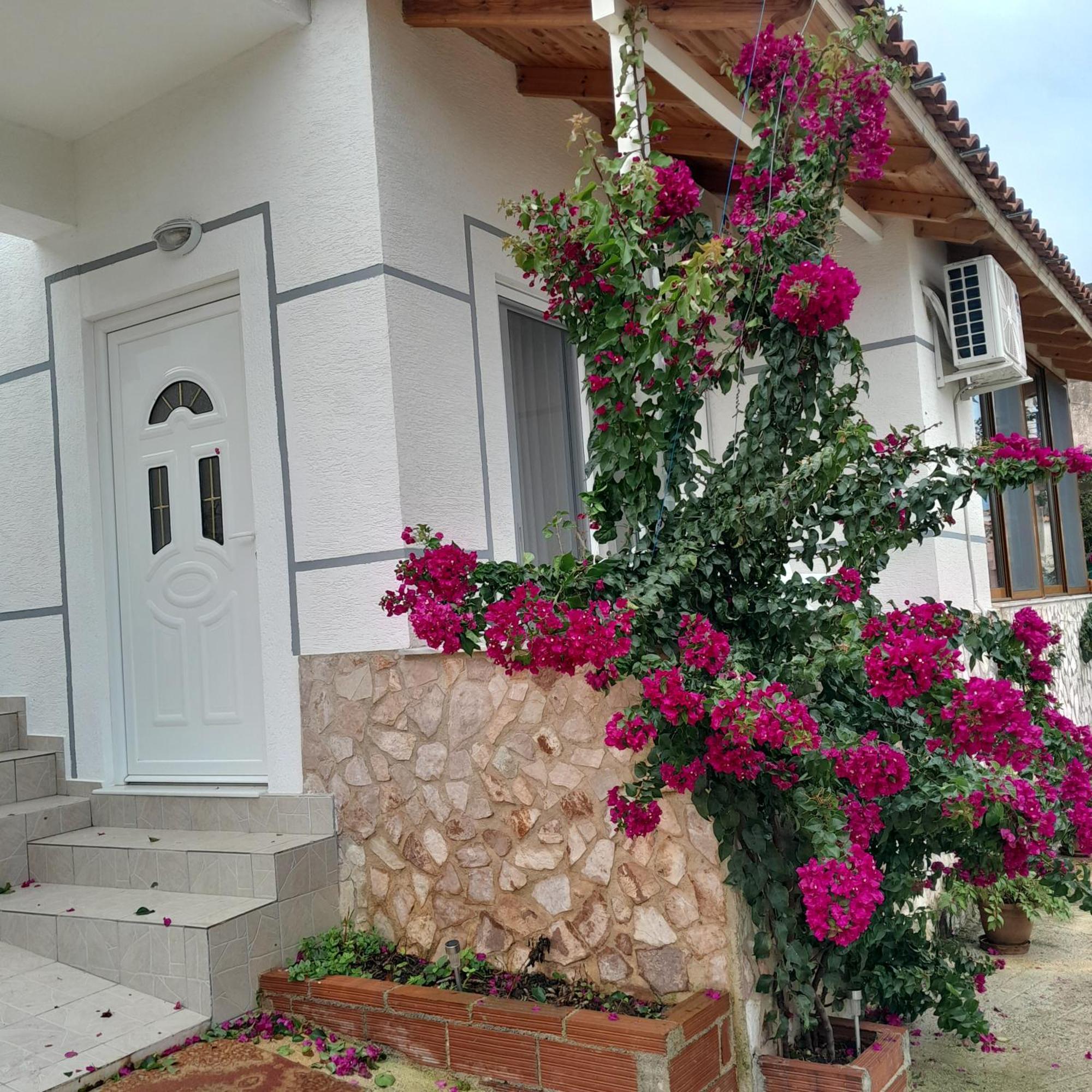 Denni'S Home Sarandë 외부 사진